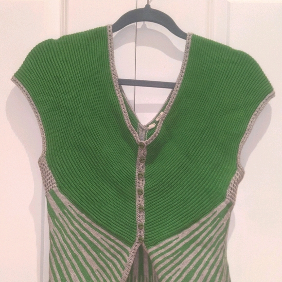 Vintage fit and flare knit top - Picture 2 of 6